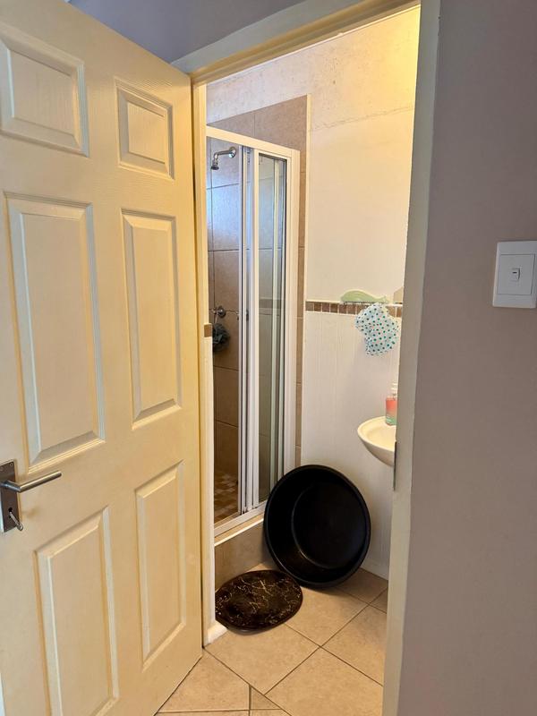 To Let 2 Bedroom Property for Rent in Grahamstown Central Eastern Cape